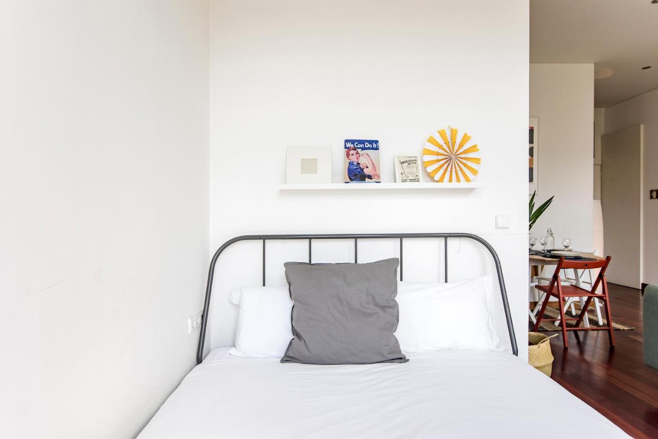 Bonjardim Studio W/ Balcony By Lovelystay Porto Buitenkant foto