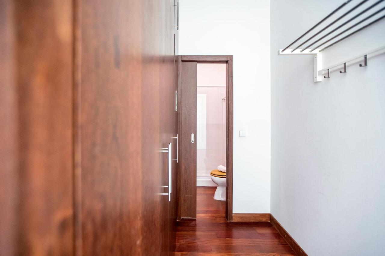 Bonjardim Studio W/ Balcony By Lovelystay Porto Buitenkant foto